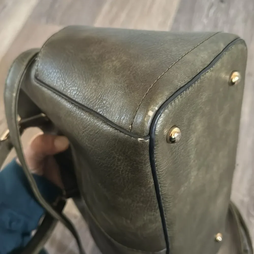 Leather-Like Purse - Picture 9 of 10